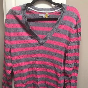 XL Old Navy V-Neck Sweater